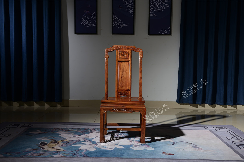 非酸國色天香餐椅